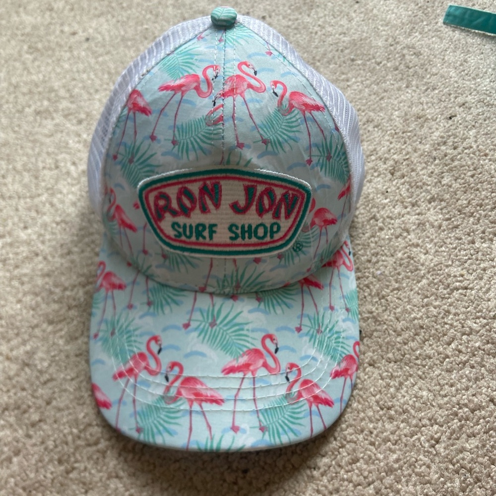 Flamingo mesh hat